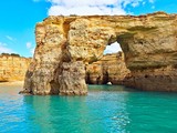 Fototapeta Morze - Beautiful caves in turquoise water between Albufeira and Benagil cave