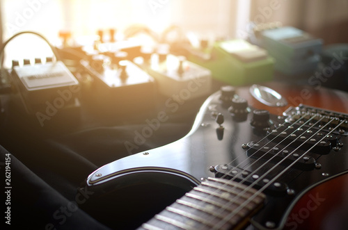 Fotografía Electric guitar macro abstract, Pedals Stomp Box