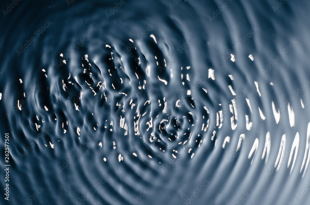 The texture of water under the influence of vibration in 258 hertz - obrazy, fototapety, plakaty 
