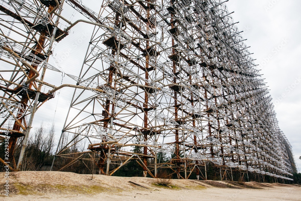 Oth Radar Array Duga was a Soviet over-the-horizon (OTH) radar system . Military ...
