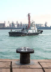 Trade port shipping vessel