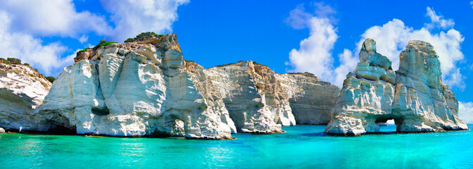 Canvas Print - Crystal clear sea of Greek islands. Milos, boat trip in Kleftiko bay. Cyclades