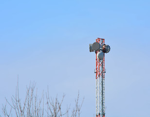 Antenna repeater tower