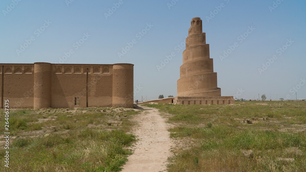 Malwiya Tower in Samarra, Iraq - obrazy, fototapety, plakaty 