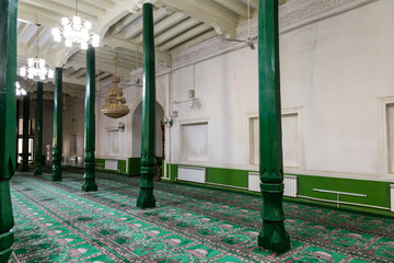 Wall Mural - Aug 2017, Kashgar, Xinjiang, China: the interiors of Id Kah Mosque, the most famous attractions in Kashgar Ancient Town. Built in 1442, it is the largest mosque in China