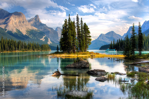 Cuadros en Lienzo Spirit Island - Jasper, Alberta, Canada