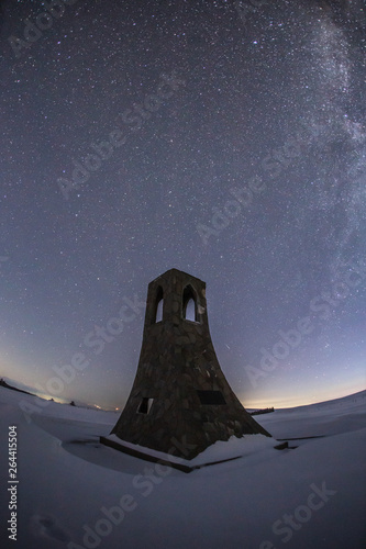 雪の美ヶ原美しの塔北天星空stock Photo Adobe Stock