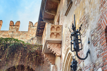 Wall Mural - Balcony of Juliet in Juliet Capulet house. Verona. Italy