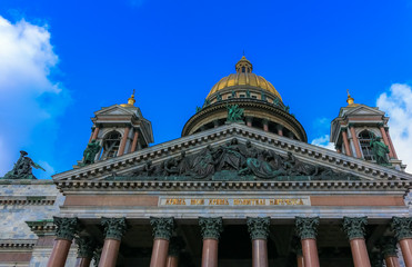 Wall Mural - View onto Saint Isaac's Russian Orthodox Cathedral on St. Isaac's Square in Saint Petersburg, Russia