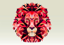 Low Poly Pink Lion Head In Full Face. Wild Animal Made Of Polygonal Elements. A Character With Formidable Eyes And A Calm Face. Geometric Lion. Vector Illustration For Prints, Cards, Posters, Clothes