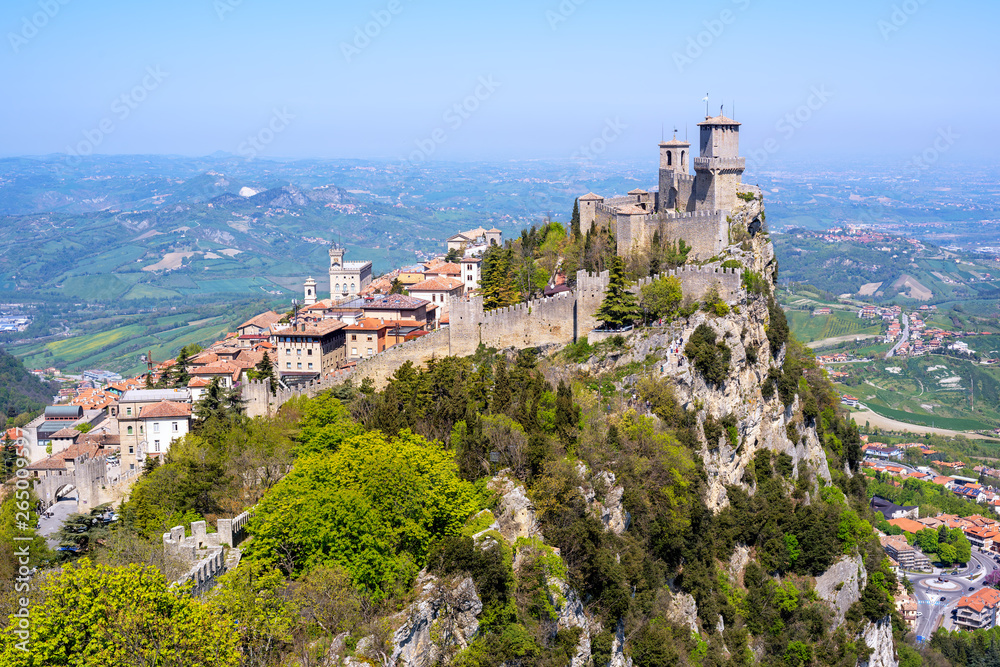 Obraz na płótnie San Marino Old town, Republic of San Marino w salonie