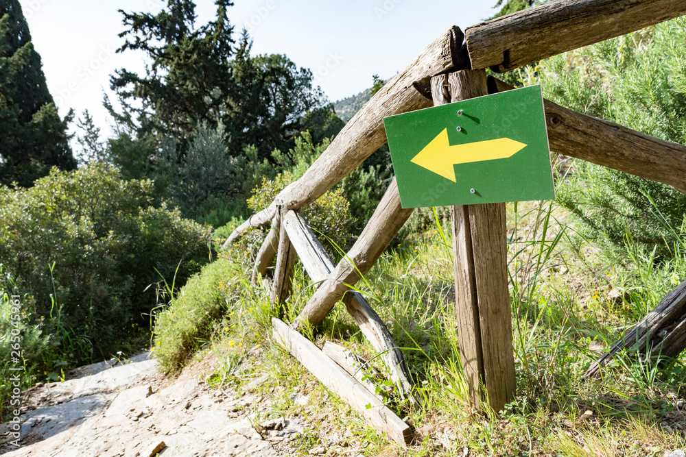 Left Point Lable signs that poinst to the left Stock Photo | Adobe Stock