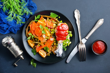 Canvas Print - vegetables with chicken leg