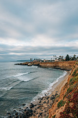  View of cliffs and the Pacific Ocean at Sunset Cliffs Natural Park, in Point Loma, San Diego, California
