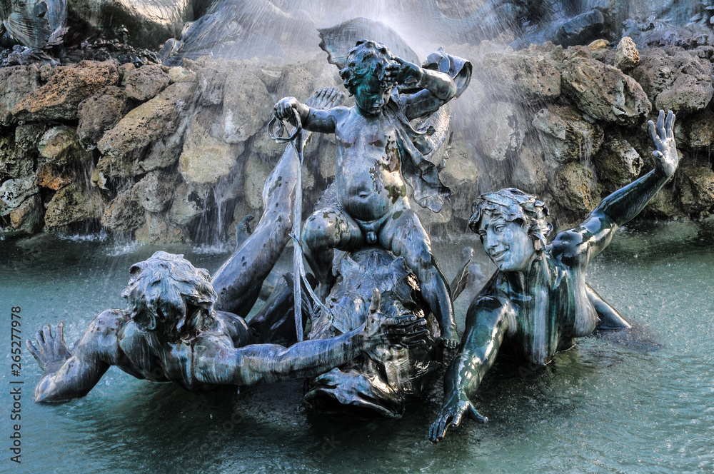 eau, nature, arbre, fleuve, fontaine, bois, sculpter, rocher, mer ...