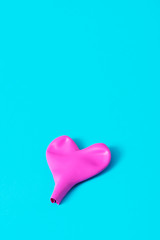 Poster - deflated pink heart-shaped balloon