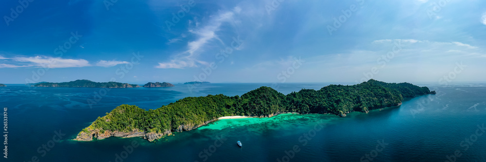 Aerial panorama of a small, beautiful tropical island (Mergui Archipelago) - obrazy, fototapety, plakaty 
