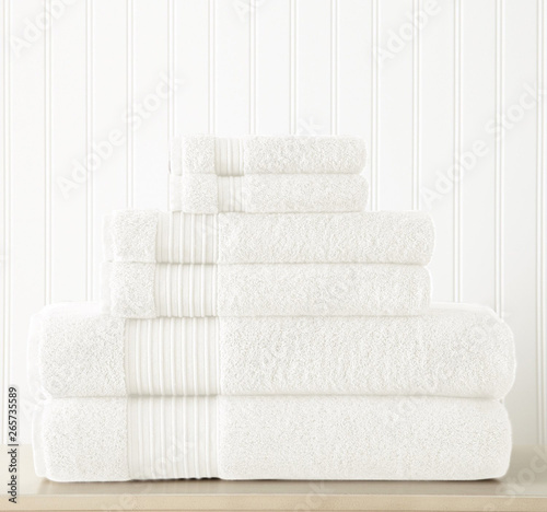 Cuadros en Lienzo Cotton terry towel set. Dobby border towel set