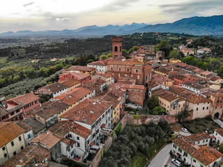 Wall Mural - Valleriana