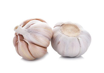 Wall Mural - Garlic isolated on white background