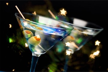 Canvas Print - Martini cocktail in glass, close-up view