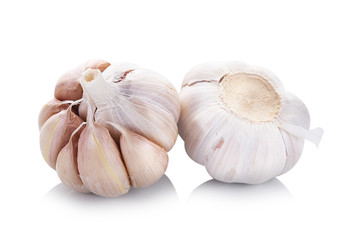 Wall Mural - Garlic isolated on white background