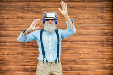 Mature Trendy Man Having Fun With Virtual Reality Goggles Technology - Senior Fashion Guy Wearing Vr Headset - Tech, Modern Lifestyle And Joyful Elderly Lifestyle Concept - Focus On Face, 3d Glasses