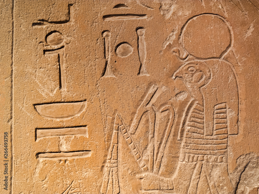 Ancient Egypt tomb hieroglyphs stone wall background - obrazy, fototapety, plakaty 