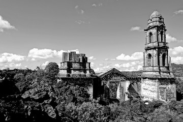 Wall Mural - Mexico Volcano Paricutin