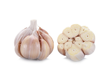 Wall Mural - Garlic isolated on white background