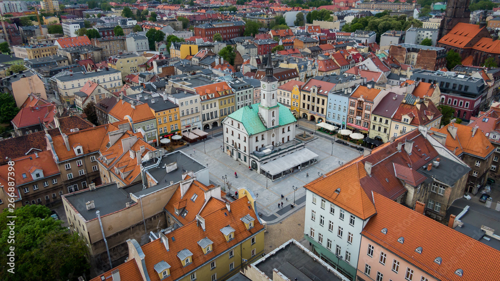 Obraz na płótnie city of Gliwice - panorama of the city - market square w salonie