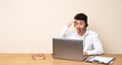 © luismolinero - Telemarketer man has just realized something and has intending the solution