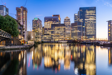 Wall Mural - Skylines building at Canary Wharf in London UK sunset twilight