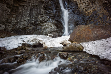 Poster - caucasus waterfalls gveleti