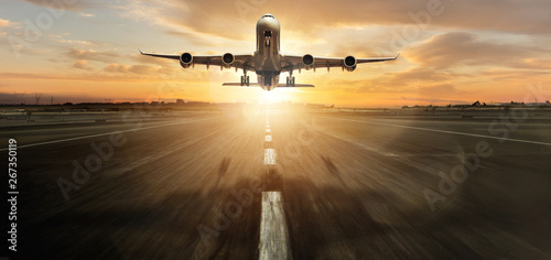 Fotografiet  Huge two storeys commercial jetliner taking off