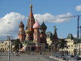 Kolorowa cerkiew świętego Wasyla na Placu Czerwonym w Moskwie