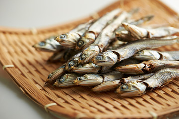 Poster - Dried fishes on bamboo sieve 