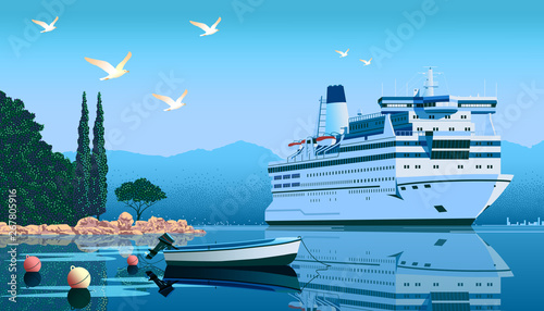 Fotografía A cruise liner off the coast of the Mediterranean sea.