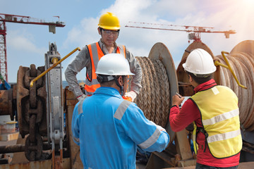 Pre meeting discussion of teamwork prior or before working with device note report for working record in same direction, to ensure the final of jobs will be done smootly, meeting in job site