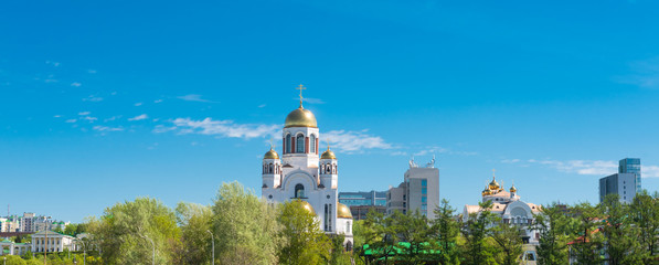 Wall Mural - Church on Blood in Honour of All Saints Resplendent in the Russian Land in Ekaterinburg