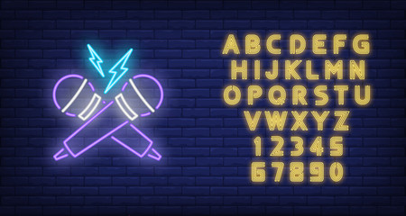 Aufkleber - Rap battle neon icon. Crossed microphones and lightning on brick wall background. Show concept. Vector illustration can be used for neon signs, advertising, concert promotion