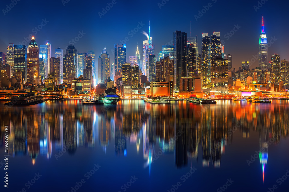 Nowy Jork, panorama Manhattanu nocą, USA - obrazy, fototapety, plakaty 