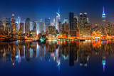 Fototapeta Nowy Jork - Panoramic view on Manhattan at night, New York, USA