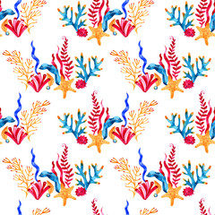 Seamless pattern with marine plants, leaves and seaweed. Hand drawn marine flora in watercolor style.