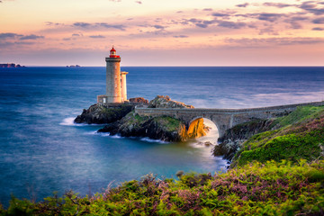 Wall Mural - View of the lighthouse Phare du Petit Minou in Plouzane, Brittany (Bretagne), France.