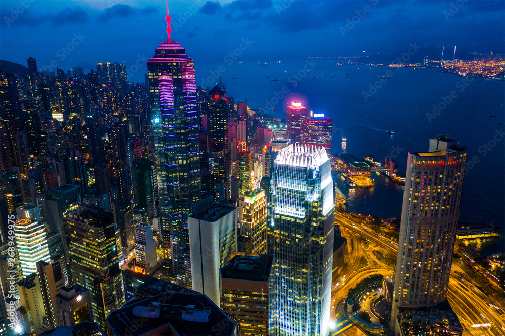 Top view of Hong Kong business district at night - obrazy, fototapety, plakaty 