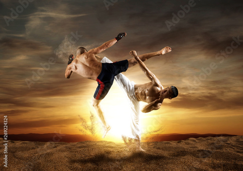 MMA boxers fighters fight in fights without rules Фотошпалери