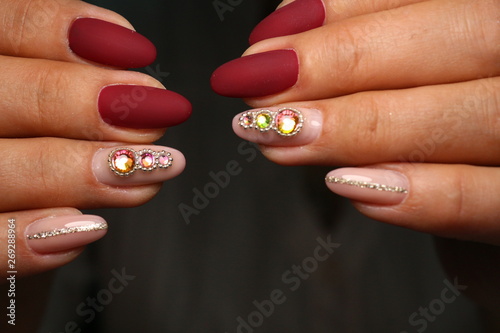 Valokuva beautiful gel lacquer manicure