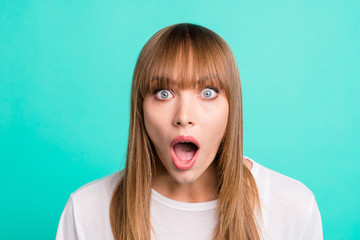 Poster - Portrait of  disappointed horrified teen youngster impressed astonished terrible information scream shout open mouth isolated wear fashionable outfit teal background