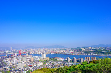 高塔山公園から眺める北九州市の都市風景